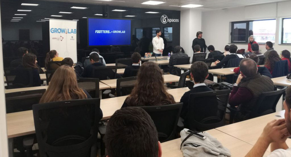 En este momento estás viendo El pasado 25 de febrero los participantes del growlab 2019 asistieron a la conferencia de informática “Footters, el netflix del fútbol auténtico”